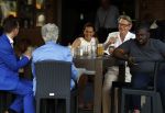 Amsterdam 4 juni 2016 
Ursul de Geer met vriendin op terras bij hotel Americain.