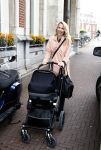 Amsterdam 24 mei 2016
Mom,s moment met meerdere bekende vrouwen die zwanger zijn of net bevallen.
Event vond plaats in hotel L'europe en werd georganiseerd door the class company. Vivian Reijs met zoontje James