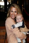 Amsterdam 24 mei 2016
Mom,s moment met meerdere bekende vrouwen die zwanger zijn of net bevallen.
Event vond plaats in hotel L'europe en werd georganiseerd door the class company. Vivian Reijs met zoontje James