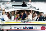 Amsterdam 26 mei 2016
Wesly Bronkhorst aan het varen met fans door de grachten van Amsterdam.