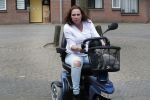 Breda 11 mei 2017
Andrea van der Kaap de weduwe van Sugar Lee Hooper op haar scootmobiel