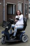 Breda 11 mei 2017
Andrea van der Kaap de weduwe van Sugar Lee Hooper op haar scootmobiel