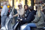 Amsterdam 16 juni 2017
Astrid Joosten achter op de vespa scooter bij Maik de Boer
