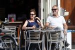 Amsterdam 15 juni 2017
Bert Kuizenga met zijn vrouw op terras