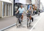 Amsterdam 29 mei 2017
Bertus Holkema  met zijn vrouw Jacqueline op de pc hooftstraat