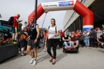 Amsterdam 17 mei 2017
Evelien de Bruijn en Bibian Mentel lopen mee in de marathon voor het Nederlands Kankerfonds (KWF). Vertrek wan bij het Antoni v Leeuwenhoek