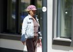 Aalsmeer 17 mei 2017
Bonnie st Claire doet boodschappen bij de albert Heijn.