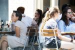 Amsterdam 15 juni 2017 
Carice v Houten en Eva v d Gucht op terras