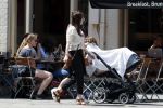 Amsterdam 15 juni 2017 
Carice v Houten en Eva v d Gucht op terras