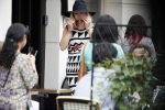 Amsterdam 15 juni 2017  
John Karthaus en zijn zwangere vrouw Carolien Spoor op terras