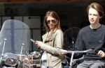 Amsterdam 23 mei 2017
Chelsey Weimar met haar vespa scooter