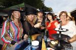 Haarzuilens 21 juni 2017
Haringparty bij kasteel de Haar. Claudia de Breij met partner en vriendinnen