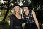 Haarzuilens 21 juni 2017
Haringparty bij kasteel de Haar. Claudia de Breij met partner en vader