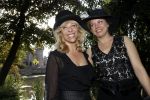 Haarzuilens 21 juni 2017
Haringparty bij kasteel de Haar. Claudia de Breij met partner en vader