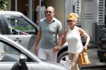 Amsterdam 21 juni 2017
Connie Witteman met haar verloofde Eugene v Dun op de cornelis schuytstraat