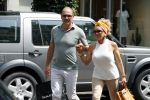 Amsterdam 21 juni 2017
Connie Witteman met haar verloofde Eugene v Dun op de cornelis schuytstraat