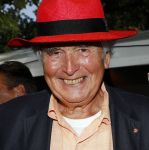 Haarzuilens 21 juni 2017
Haringparty bij kasteel de Haar. Cor v Zadelhoff met ...