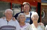 Laren 15 mei 2017
De wereld rond met 80 jarigen van sbs6 gepresenteerd door Dennis v d Geest