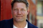Laren 15 mei 2017
De wereld rond met 80 jarigen van sbs6 gepresenteerd door Dennis v d Geest