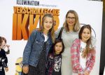 Amsterdam 17 juni 2017  
Premiere verschrikkelijke ikke in pathe arena. Elle van Rijn en kinderen