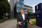 Tiel, 24 Mei 2017
Emile Ratelband bij Advocaten kantoor Bierman in Tiel.
Hun zijn de curator van het faillissement van Peter Jans Rens.