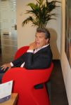 Tiel, 24 Mei 2017
Emile Ratelband bij Advocaten kantoor Bierman in Tiel.
Hun zijn de curator van het faillissement van Peter Jans Rens.
