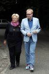 Vught 13 juni 2017
Herdenkingsdienst/ begrafenis van Sandra Reemer in kasteel Maurick. Erica Terpstra met Frits Huffnagels