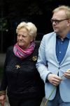 Vught 13 juni 2017
Herdenkingsdienst/ begrafenis van Sandra Reemer in kasteel Maurick. Erica Terpstra met Frits Huffnagels