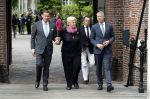 Vught 13 juni 2017
Herdenkingsdienst/ begrafenis van Sandra Reemer in kasteel Maurick. Erica Terpstra met Onno Hoes en Albert Verlinde