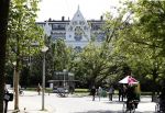 Amsterdam 23 mei 2017 
Estelle Cruijff haar nieuwe appartement aan het vondelpark