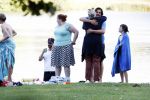 Amsterdam Amsterdamse Bos 17 juni 2017
Vincent Croiset met zijn zoons , zijn vriendin Tina de Bruin en hun baby Teddy , Annemarie Jung en Eva v d Gught met man en dochter