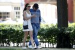 Laren 4 juni 2017
Ferri Somogyi met zijn nieuwe vriendin  NoÃ«lle van Stek  in het centrum van Laren.