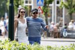 Laren 4 juni 2017
Ferri Somogyi met zijn nieuwe vriendin  NoÃ«lle van Stek  in het centrum van Laren.