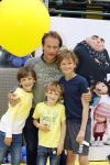 Amsterdam 17 juni 2017  
Premiere verschrikkelijke ikke in pathe arena. Frank Houben met kinderen