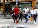 Amsterdam 29 mei 2017 
Georgino Wijnaldum met vrienden/ familie op de pc hooftstraat