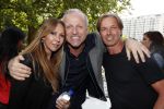 Rotterdam 16 juni 2017
Opening blushing Rotterdam van Gordon . Gordon met Bennie Dekker en zijn vrouw