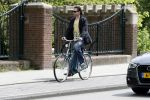 Amsterdam 23 mei 2017
Hans Teeuwen op de fiets in Amsterdam