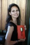 Zandvoort 1 juni 2017 
Boekpresentatie Peter Romer en zijn vrouw Anet Hock in standtent Rapa Nui . Hun kinderen waaronder Thijs en Nienke kregen het eerste boek. Het boek heet en nu ik! Thijs kwam voor het eerst met zijn nieuwe vriendin Igone de Jongh en zijn dochter Sammie