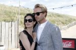Zandvoort 1 juni 2017 
Boekpresentatie Peter Romer en zijn vrouw Anet Hock in standtent Rapa Nui . Hun kinderen waaronder Thijs en Nienke kregen het eerste boek. Het boek heet en nu ik! Thijs kwam voor het eerst met zijn nieuwe vriendin Igone de Jongh en zijn dochter Sammie