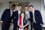 Schiphol Stockholm 24 mei 2017
Vertrek supporters Ajax naar Stockholm. Jack v gelder met zoon en kleinzoon