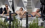 Amsterdam 26 mei 2017
De toppers Gerard Joling en Jeroen v d Boom met zijn vrouw Dani en Wino Omtzigt in hetb zonnetje bij het Amstel Hotel
