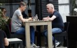 Amsterdam 2 juni 2017
John Lukken met vriend op terras
