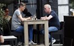 Amsterdam 2 juni 2017
John Lukken met vriend op terras