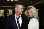 Utrecht 11 juni 2017
Gala van Wesley Sneijder in het v d Valk Hotel Utrecht. Johnny de Mol met zijn vriendin Anouk v Schie