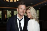 Utrecht 11 juni 2017
Gala van Wesley Sneijder in het v d Valk Hotel Utrecht. Johnny de Mol met zijn vriendin Anouk v Schie