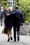 Vught 13 juni 2017
Herdenkingsdienst/ begrafenis van Sandra Reemer in kasteel Maurick. Mariska v Kolck met .....