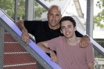 Hilversum 30 mei 2017
Boek presentatie Mental Theo ( Theo Nabuurs) in de vorstin. Theo met zoon Nick