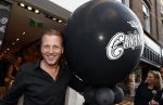 Amsterdam 16 juni 2017
Presentatie nieuwe vodka van Michiel Mol Caramol in de gallery van Joseph Klibansky op de pc hooftstraat