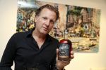 Amsterdam 16 juni 2017
Presentatie nieuwe vodka van Michiel Mol Caramol in de gallery van Joseph Klibansky op de pc hooftstraat