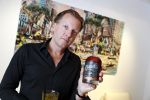 Amsterdam 16 juni 2017
Presentatie nieuwe vodka van Michiel Mol Caramol in de gallery van Joseph Klibansky op de pc hooftstraat